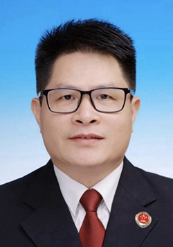 卢灿雄1_副本_副本_副本_副本.jpg